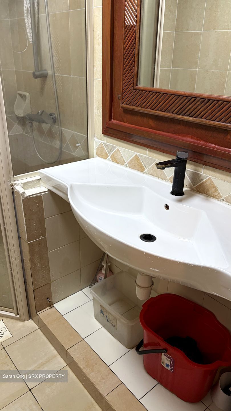 Villa Azura (D10), Condominium #634611801
